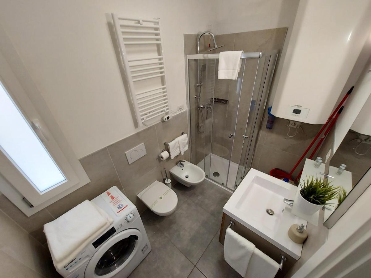 Residenza Delizia Camere & Appartamenti "Residenze Del Cuore" 维罗纳 外观 照片