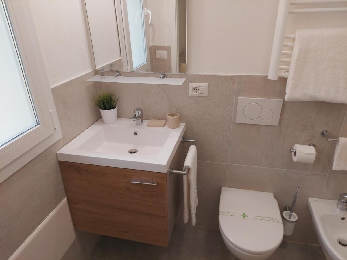 Residenza Delizia Camere & Appartamenti "Residenze Del Cuore" 维罗纳 外观 照片