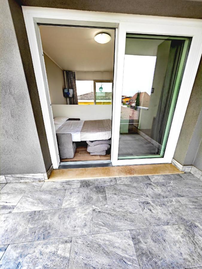 Residenza Delizia Camere & Appartamenti "Residenze Del Cuore" 维罗纳 外观 照片