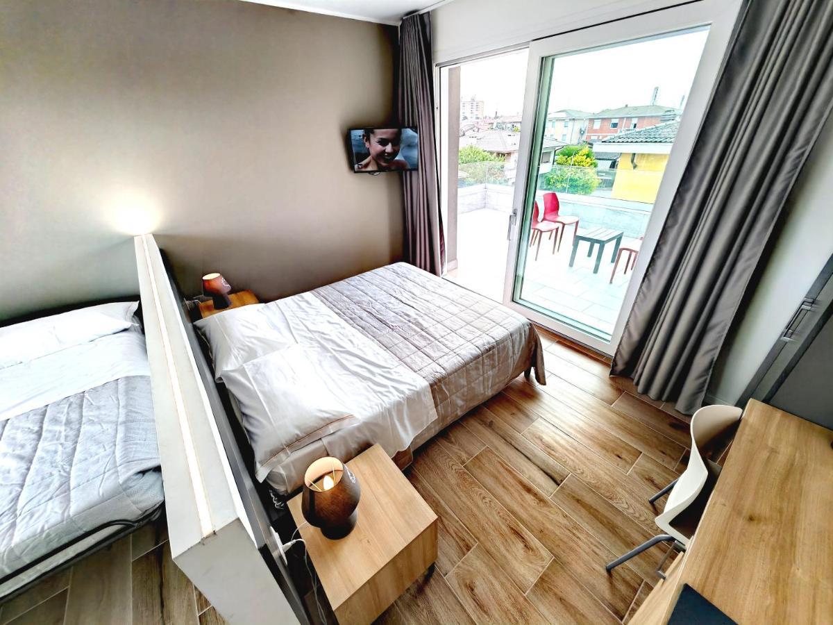 Residenza Delizia Camere & Appartamenti "Residenze Del Cuore" 维罗纳 外观 照片